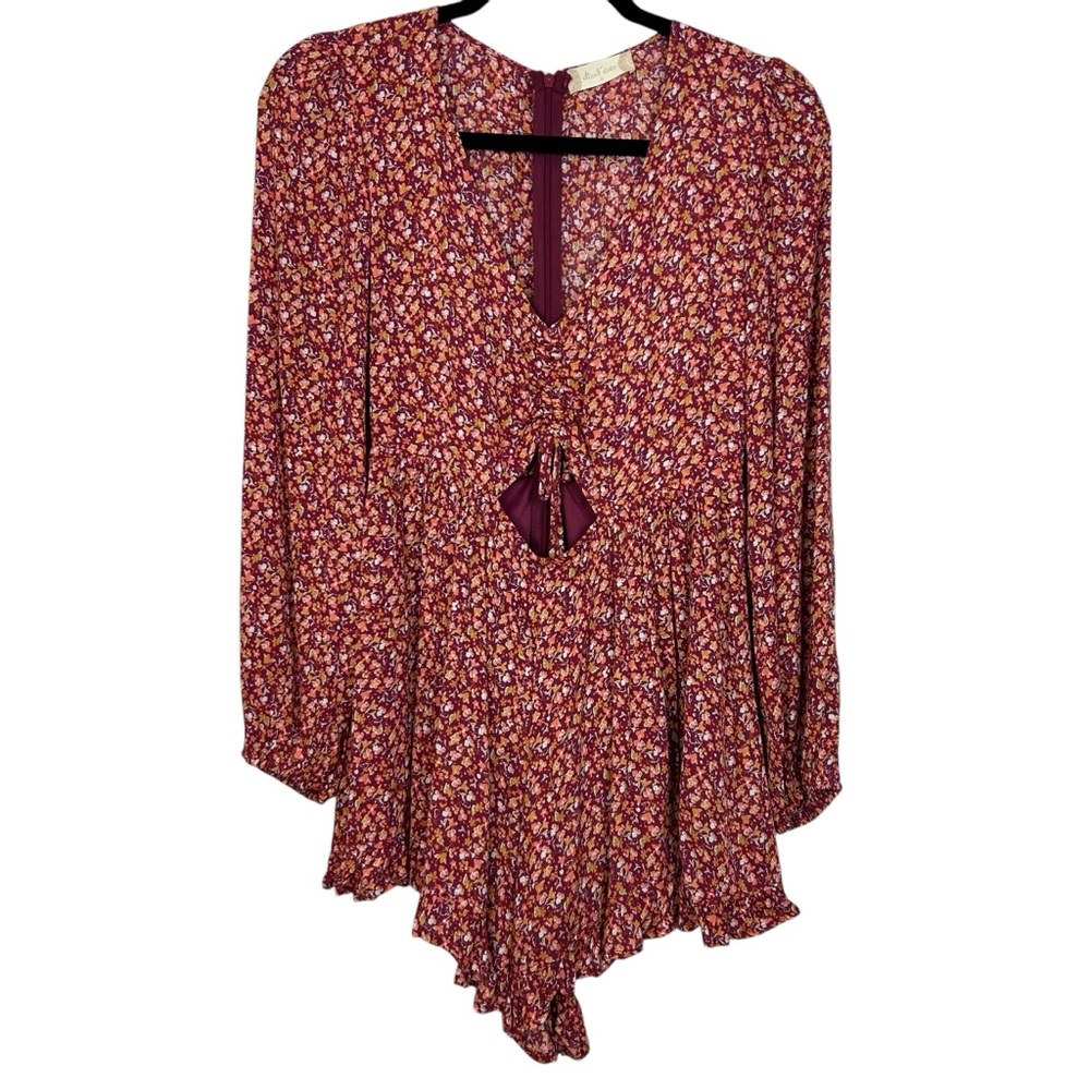 Altar'd State Ditzy Floral Romper Size Small